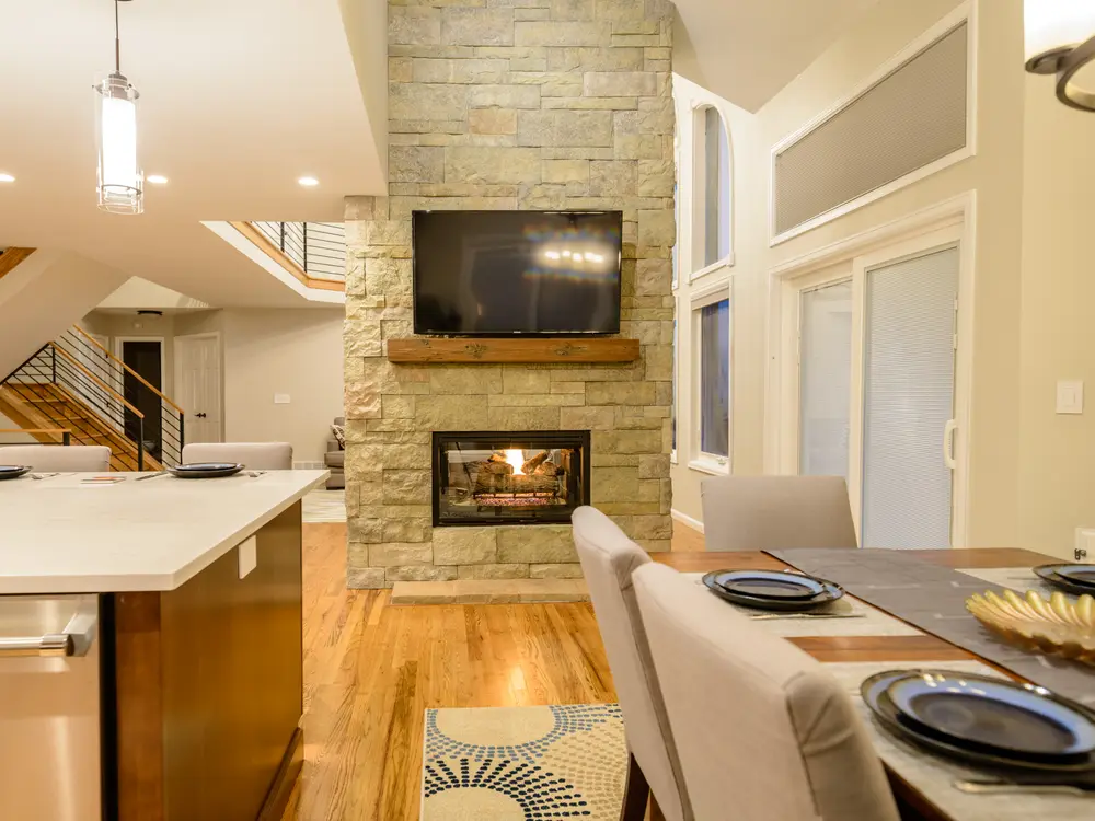 Custom fireplace by Stewart Remodeling in Colorado Springs, Colorado