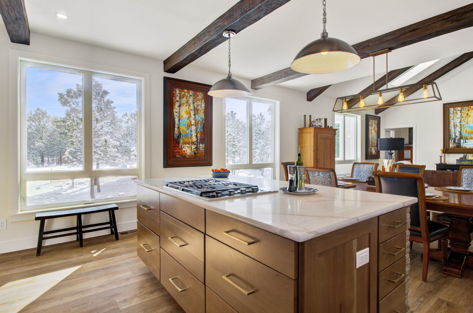 Monument Pines Residence - Image 2